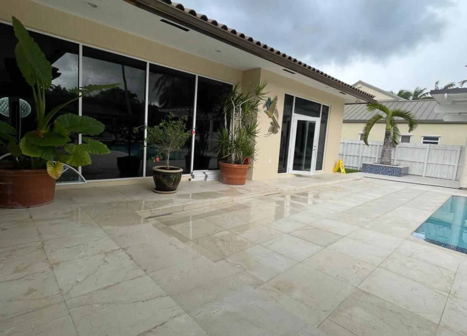 The Falls Apto 1 Homestay Miami