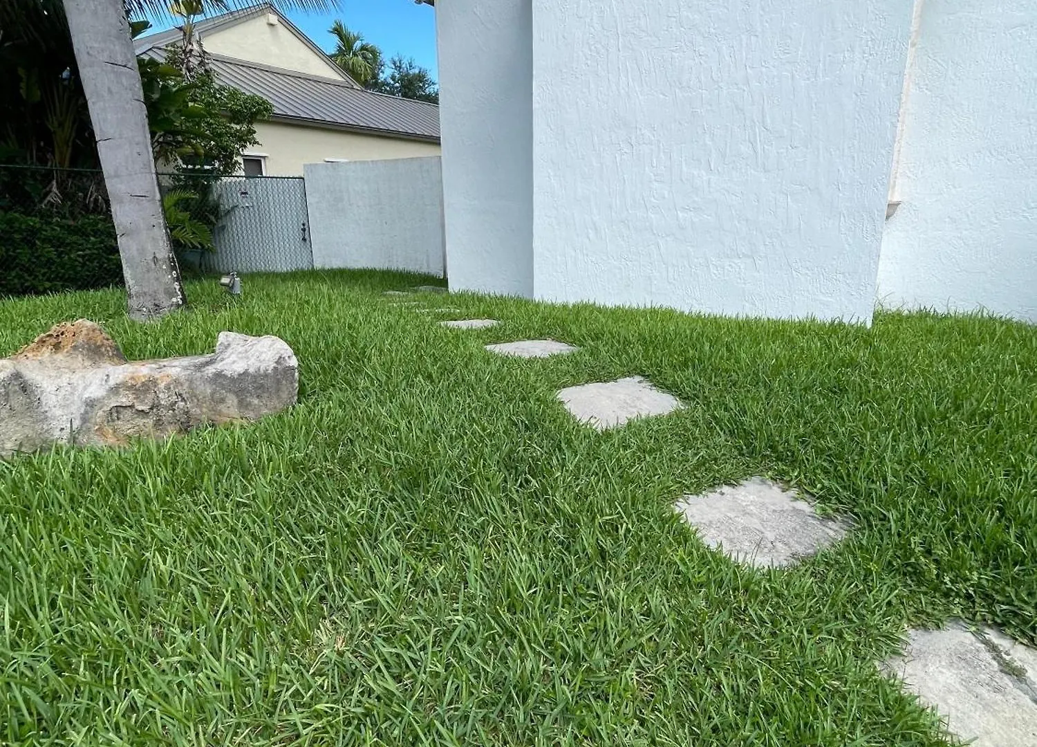 The Falls Apto 1 Homestay Miami