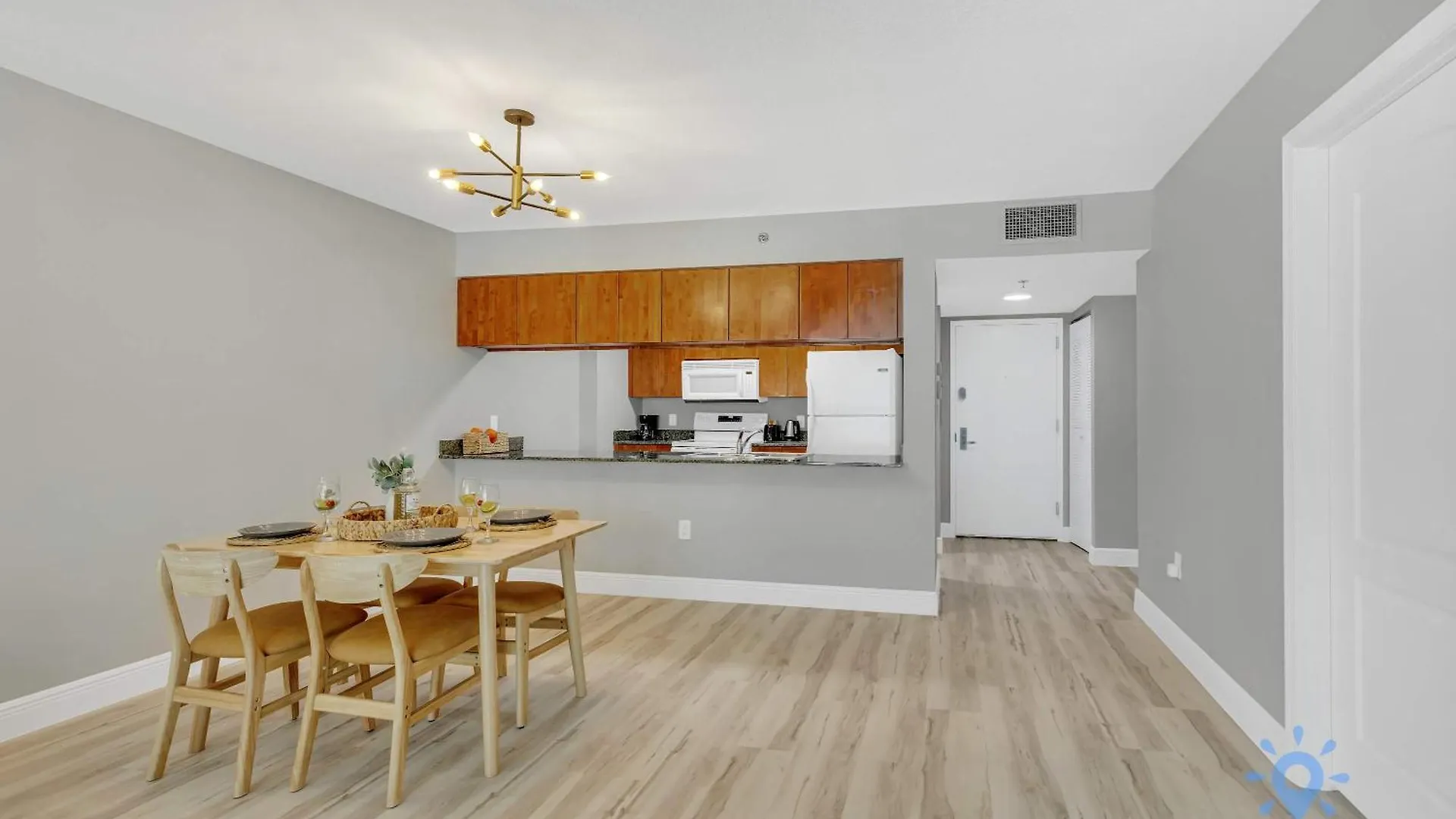 Apartment Beautiful 1br With Amenities *