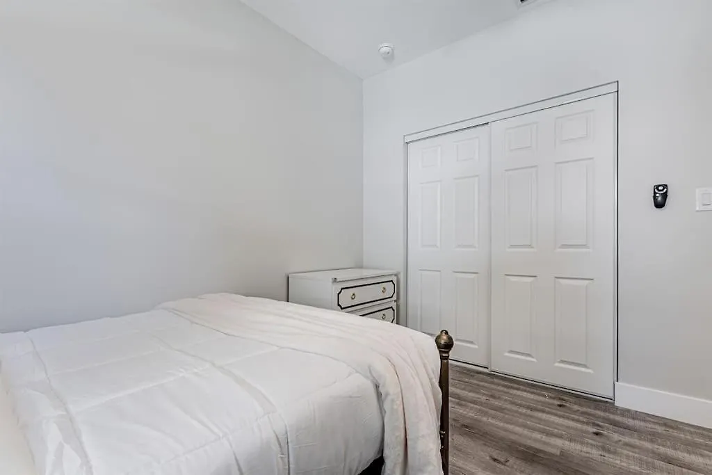 Modern Unit 1 - Close To South & Airport * Miami
