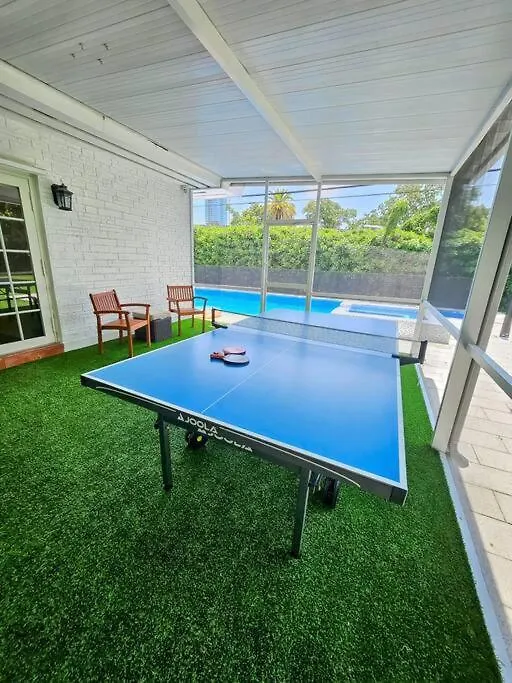 Brickell Enclave Sunny Retreat With Pool Willa *
