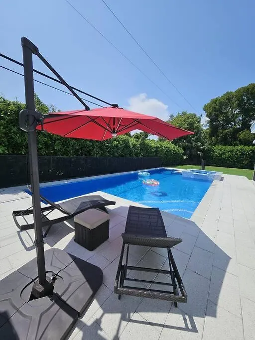 Brickell Enclave Sunny Retreat With Pool * Miami
