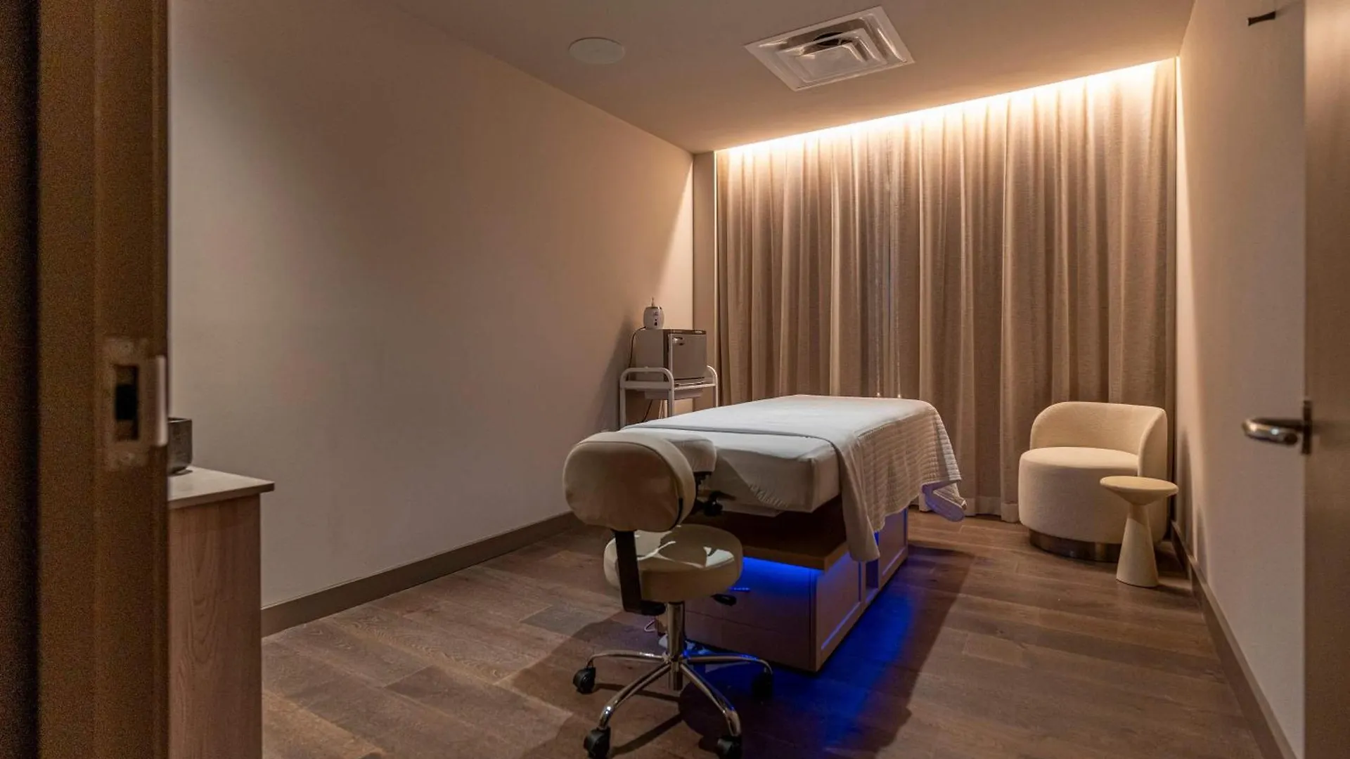 Orange Crush - Resort-style Amenities & Location Miami