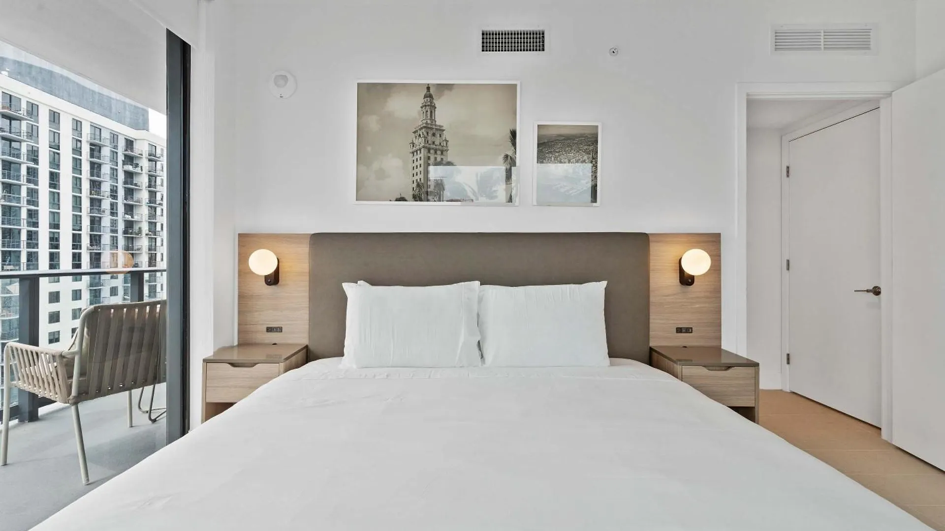 Apartment Orange Crush - Resort-style Amenities & Location *