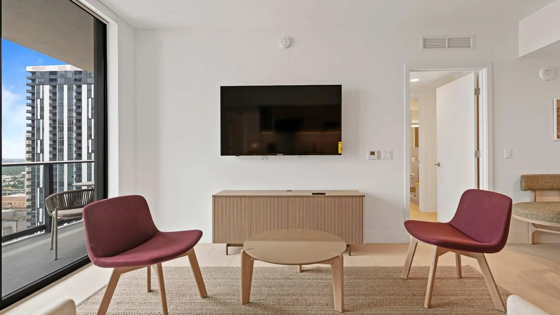 Orange Crush - Resort-style Amenities & Location Апартаменты *