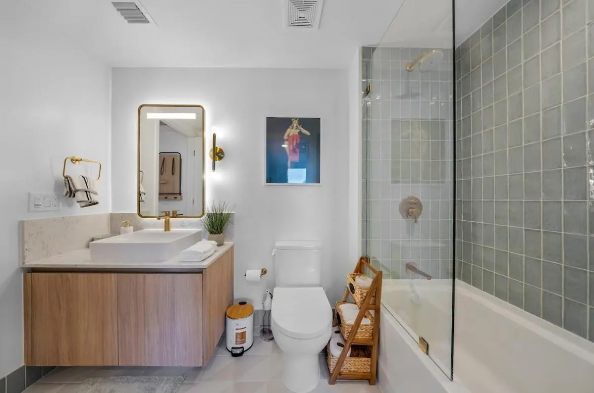 Stylish 1br At Gale Near Kaseya Center 迈阿密