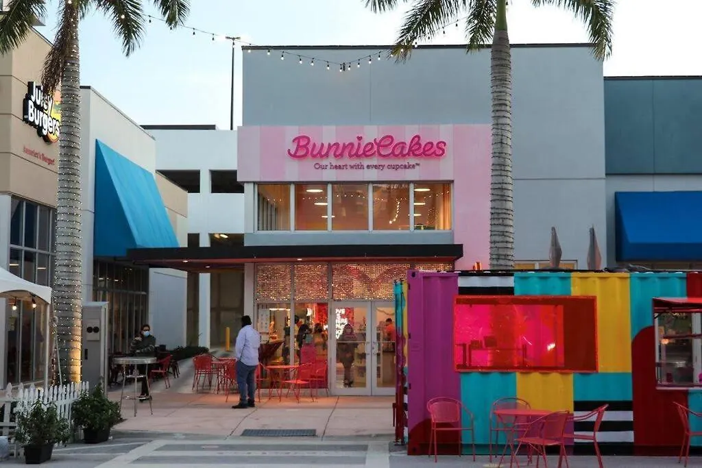 Comfortable In Downtown Doral * Miami