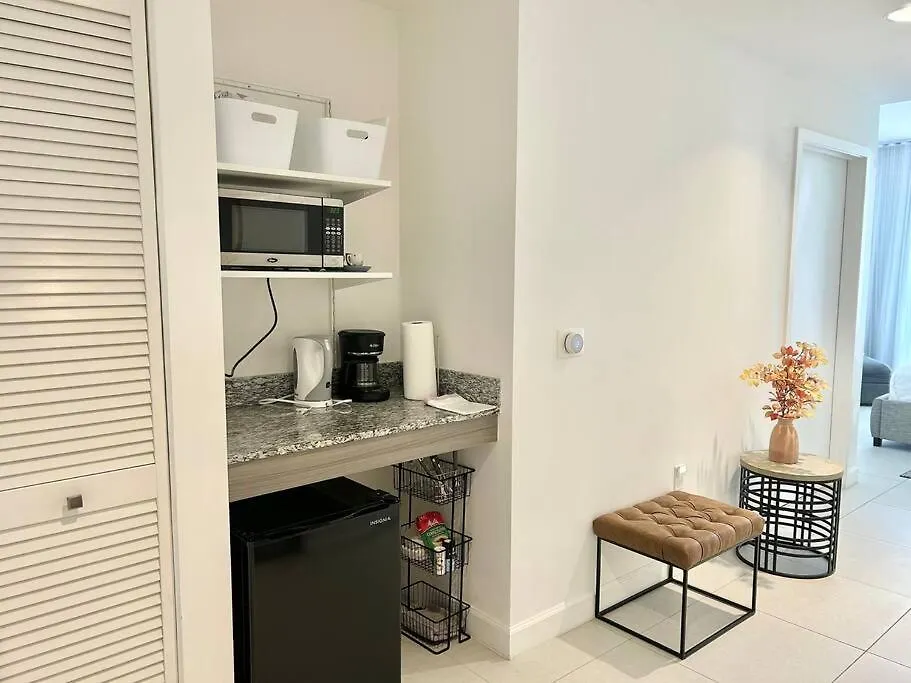 Apartment Comfortable In Downtown Doral