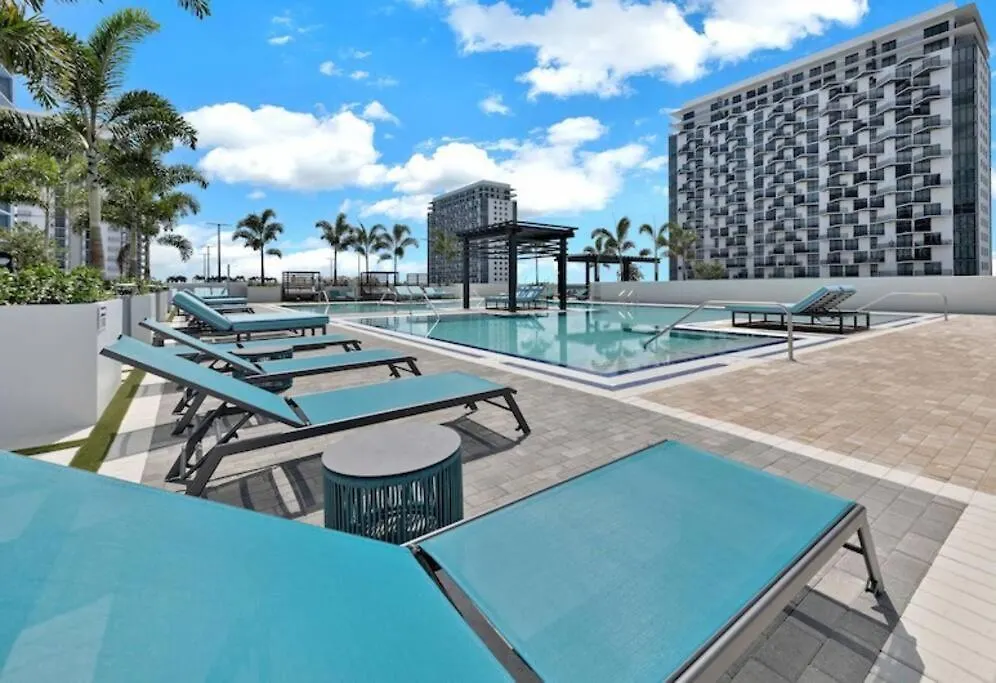 Apartment Comfortable In Downtown Doral Miami
