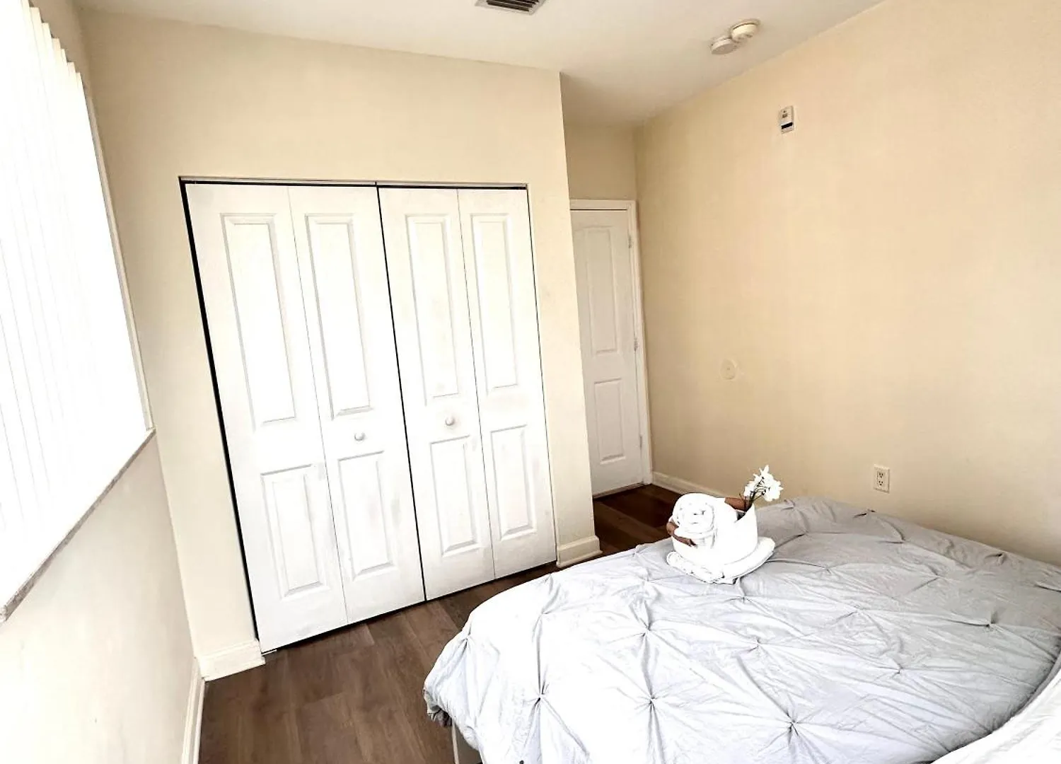 Private Bedroom In - Coral Gables 601 Homestay Miami