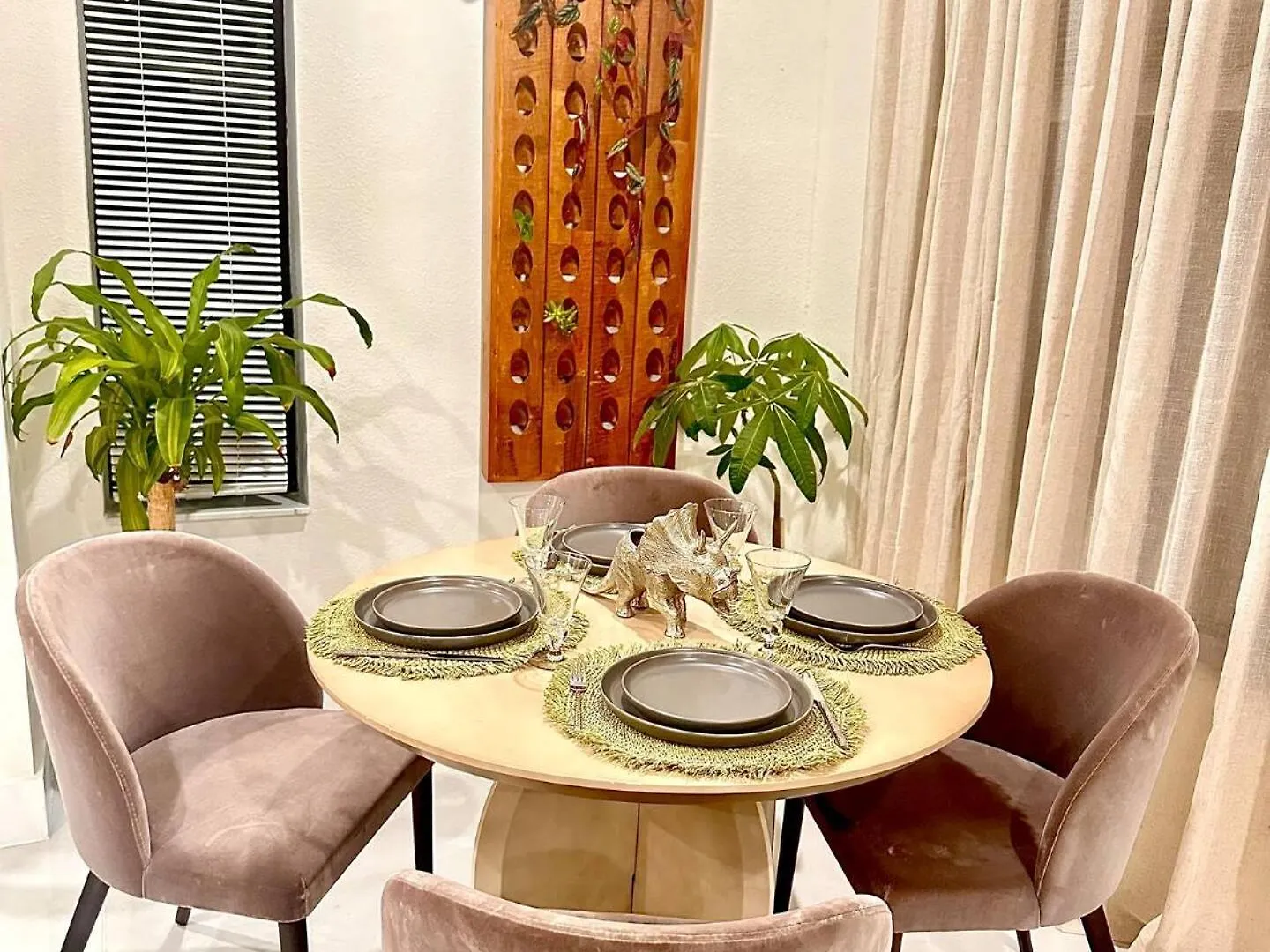 Getaway For Large Parties Miami