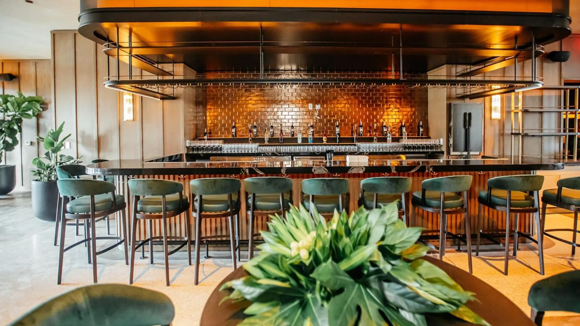 Hotel Gale & Residences 5*