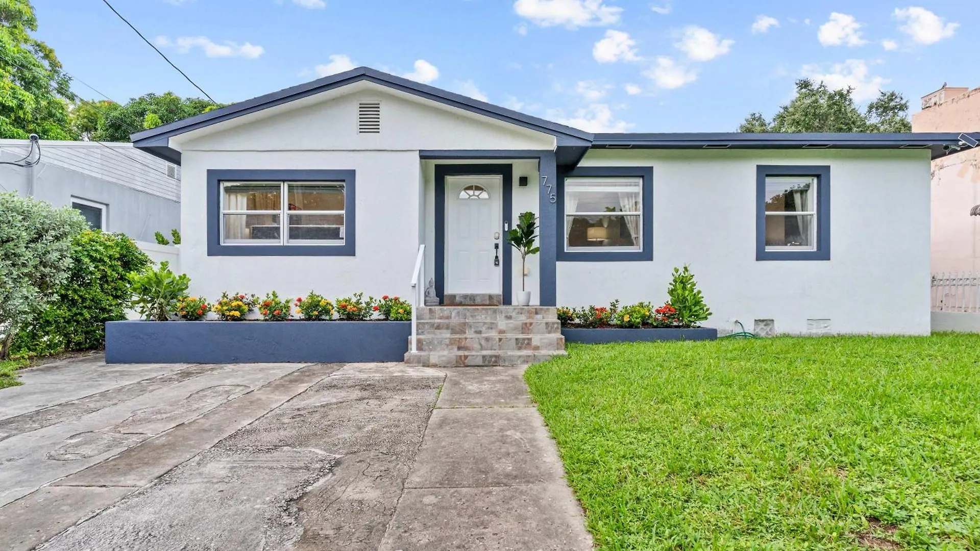 Arthaus- Fully Stocked Kitchen And Fenced Yard Miami