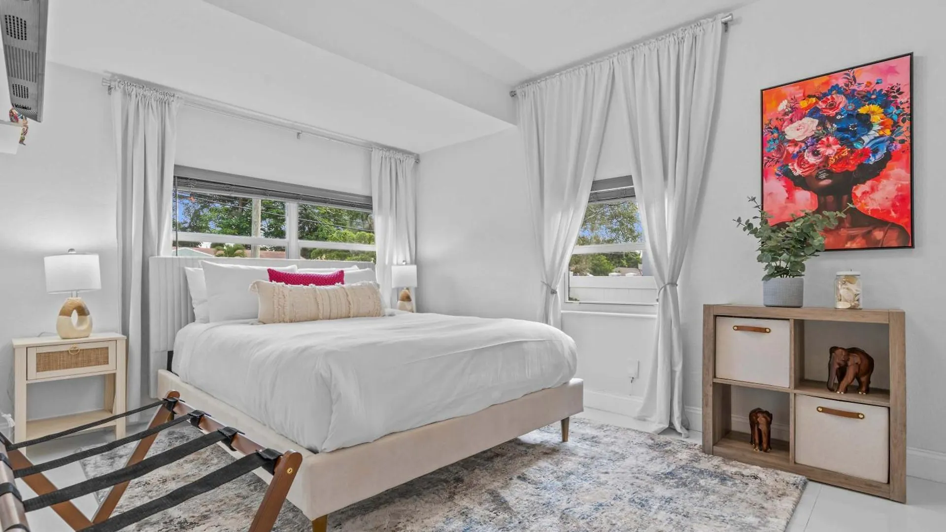 Сasa de vacaciones Arthaus- Fully Stocked Kitchen And Fenced Yard Miami