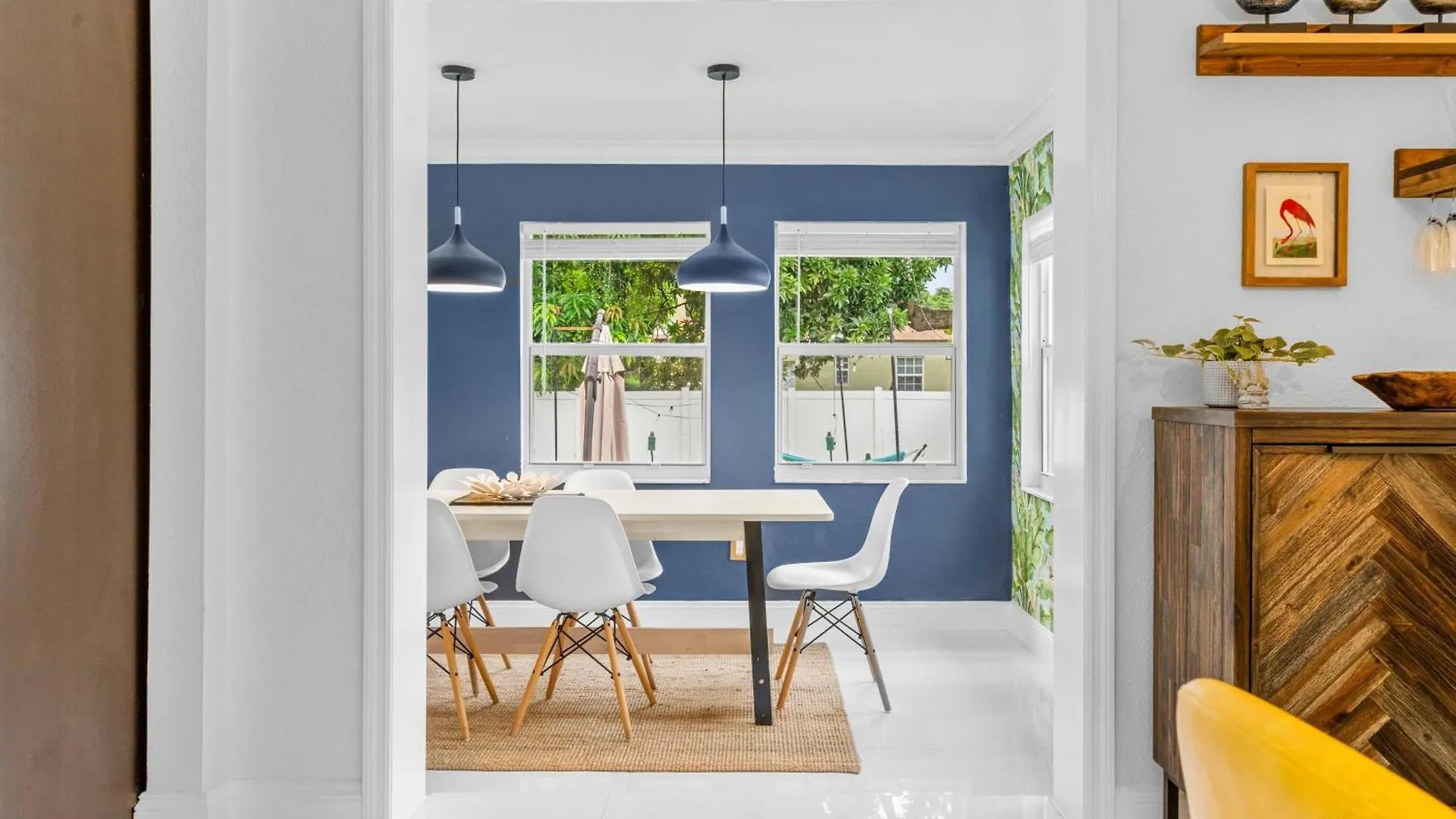 Arthaus- Fully Stocked Kitchen And Fenced Yard Miami