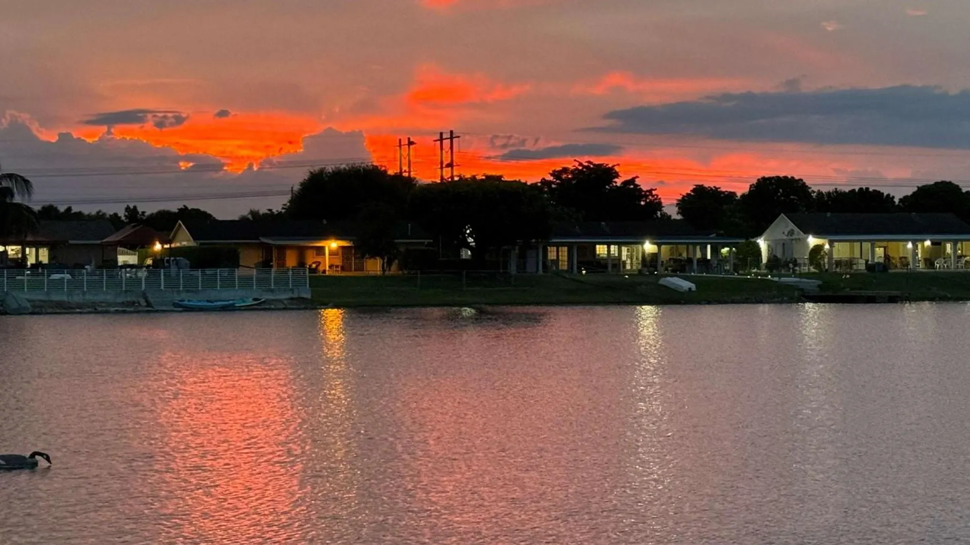 Holiday home Best Location Iconic 4bd Waterfront Luxury Mia *