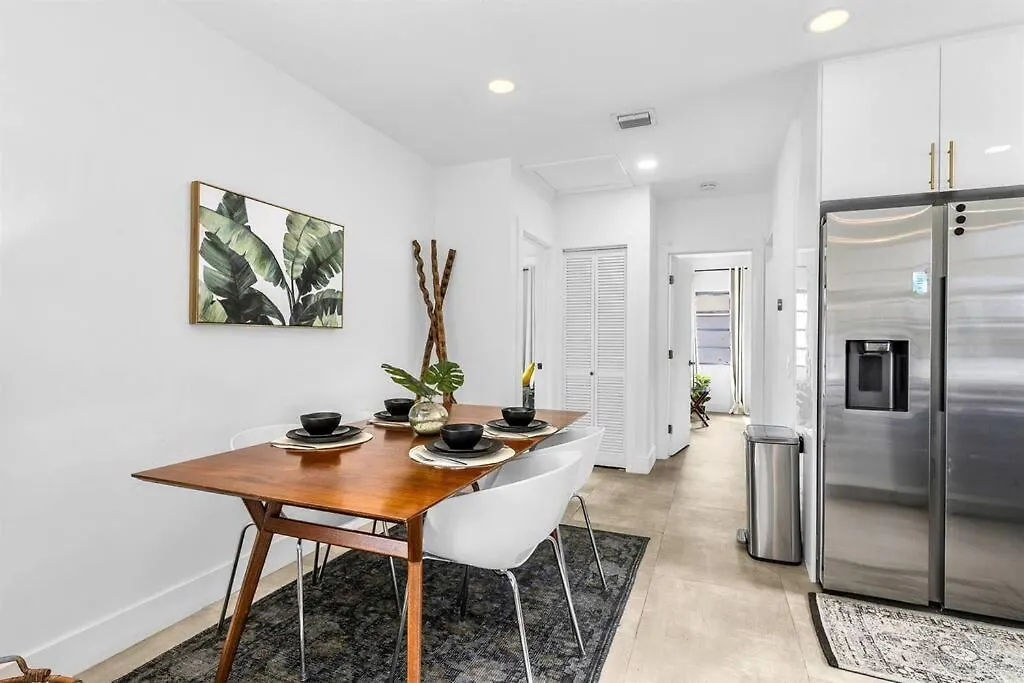 Modern Designer In Vibrant Little Haiti * Miami