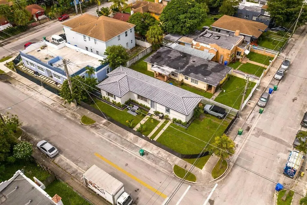Modern Designer In Vibrant Little Haiti Miami
