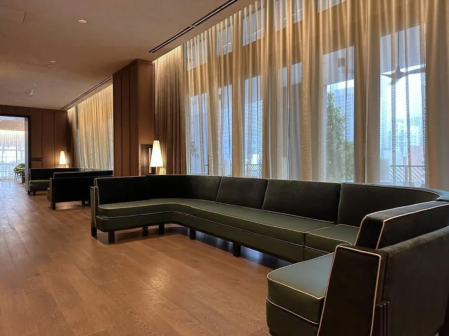 Apartment Stunning 2 Bed 2 Bath W Balcony & Incredible Views Miami