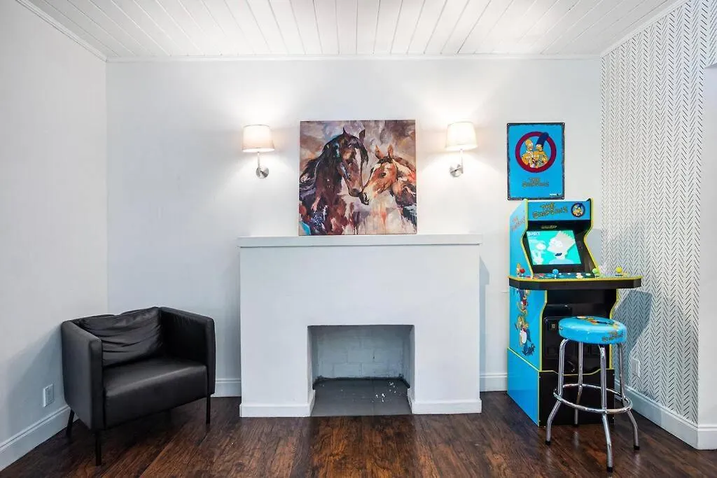 Spacious West Brickell Getaway, 4bedroom2bath Prázdninový dům Miami