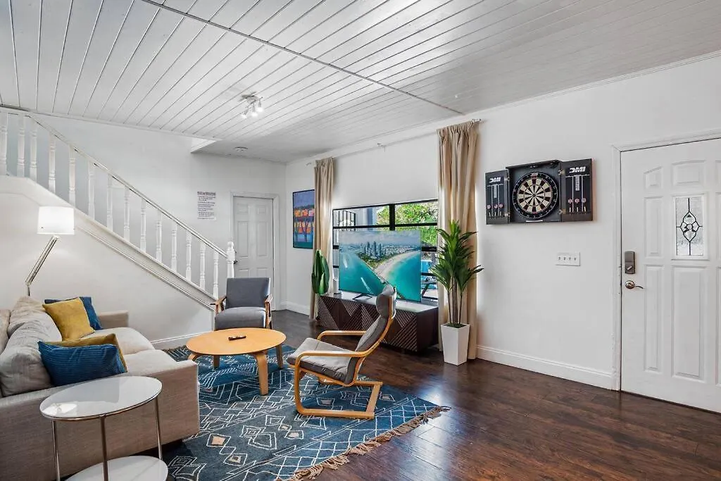 Spacious West Brickell Getaway, 4bedroom2bath Casa vacanze Miami