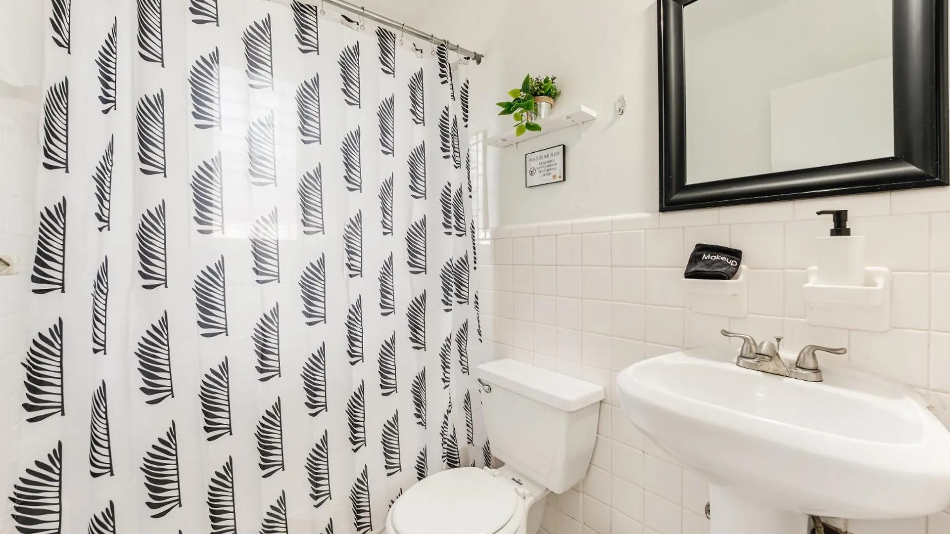 Serene 1Br Getaway Close To Brickell And Dt 아파트