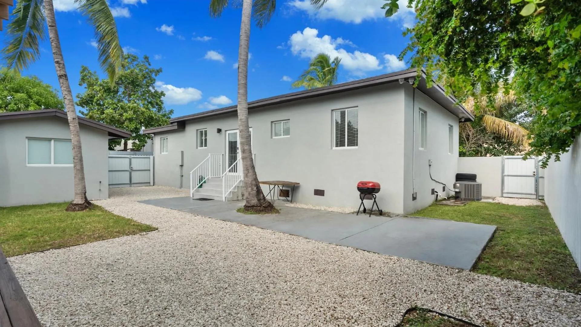 Coco Cozy Near Brickell * Miami