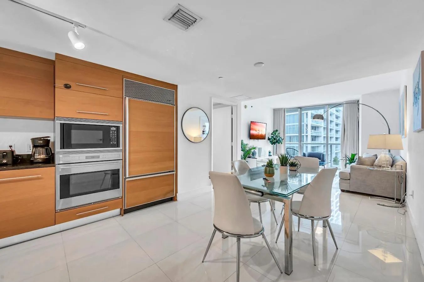 Unique 1br Icon Brickell Waterviews-freespa 아파트 마이애미