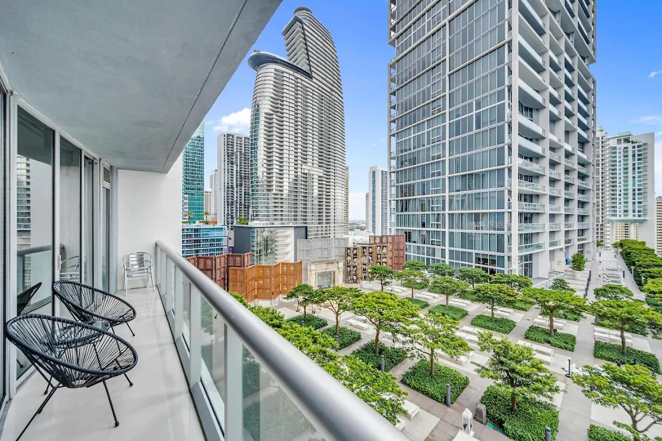 Unique 1br Icon Brickell Waterviews-freespa Apartment Miami