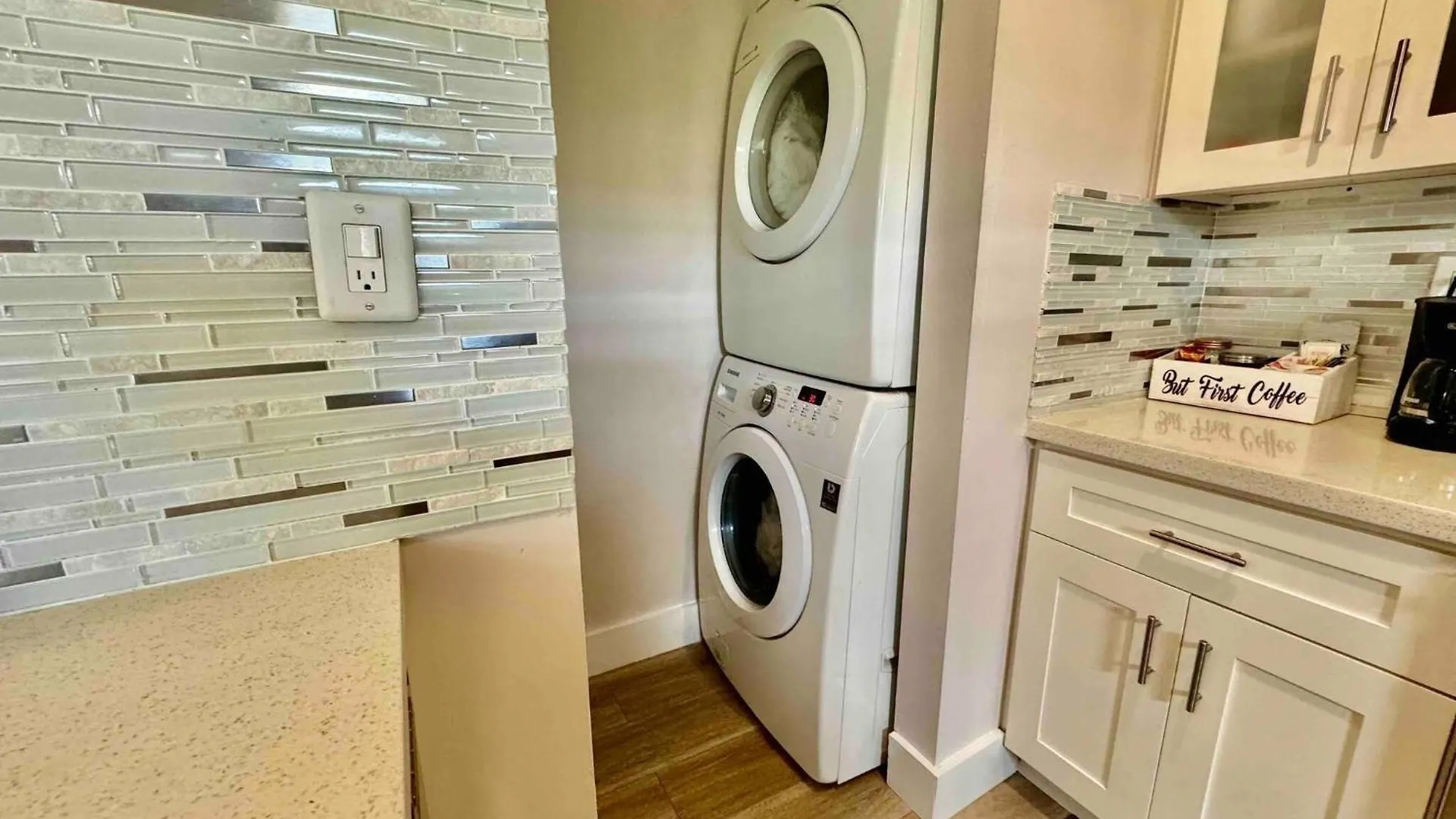 Cozy Near Coconut Grove And The Of Holiday home *