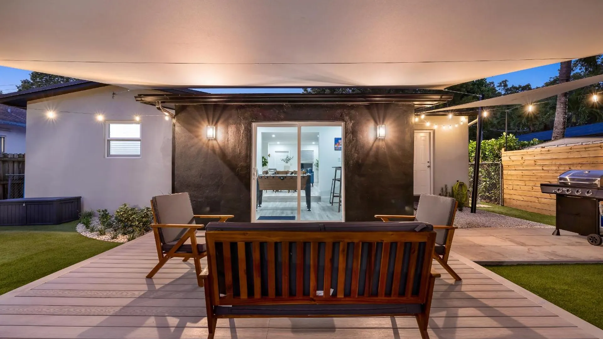 Holiday home Modern In Design District ! Miami