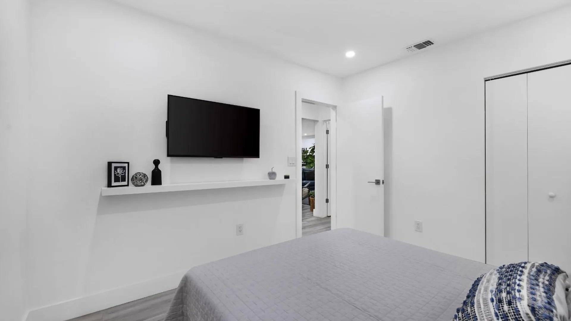 Holiday home Modern In Design District ! *