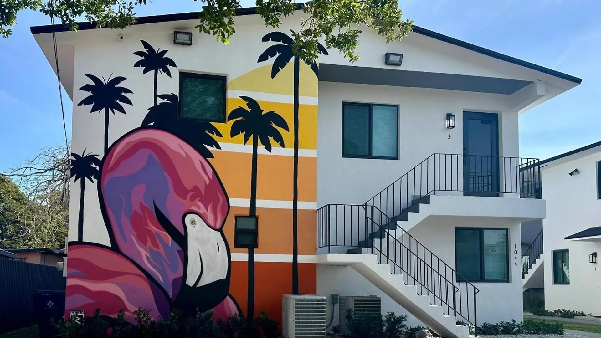 Urban Elegance: Trendy Modern In Wynwood Miami