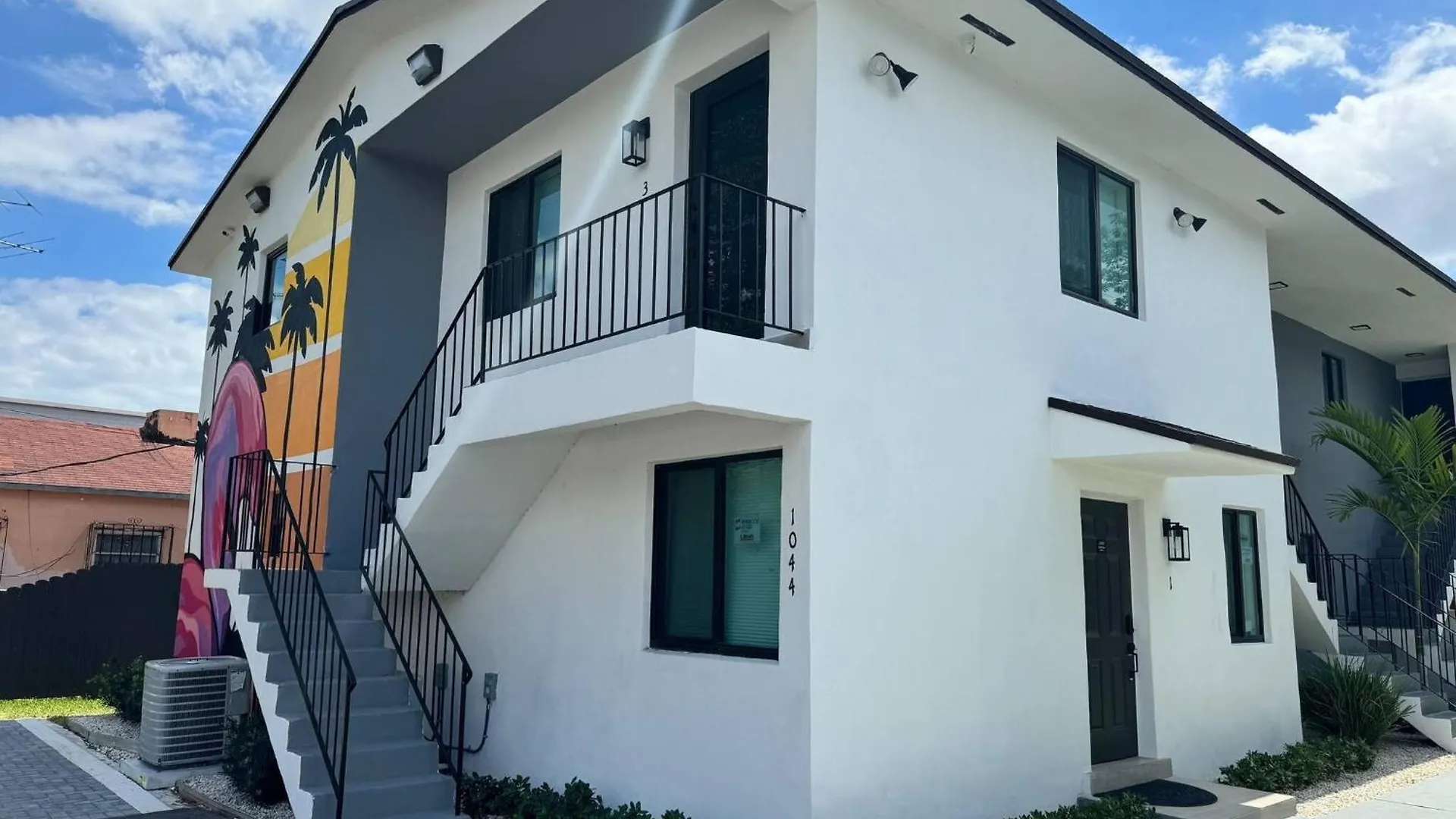 Urban Elegance: Trendy Modern In Wynwood Miami