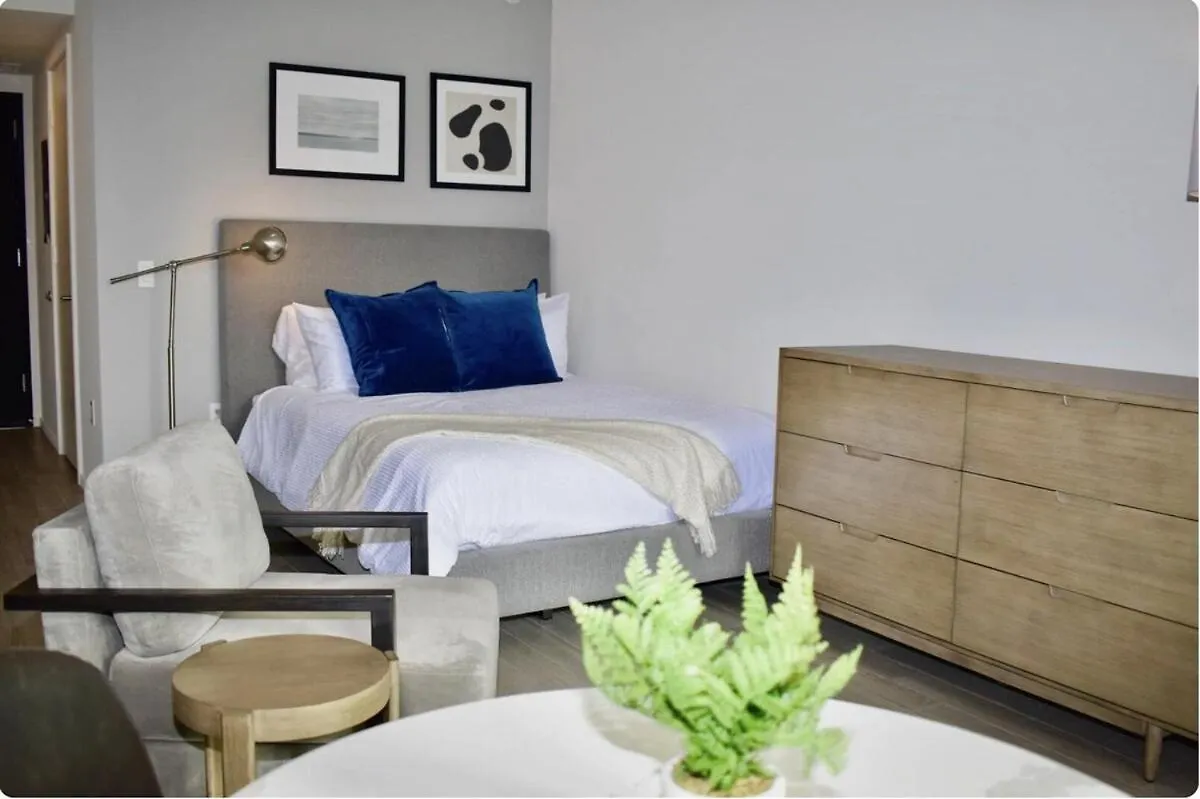 The Bayfront Iii Apartment