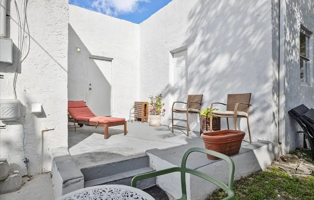 Private #3 Parking Tv Cable Tv, Wifi Centrally Located