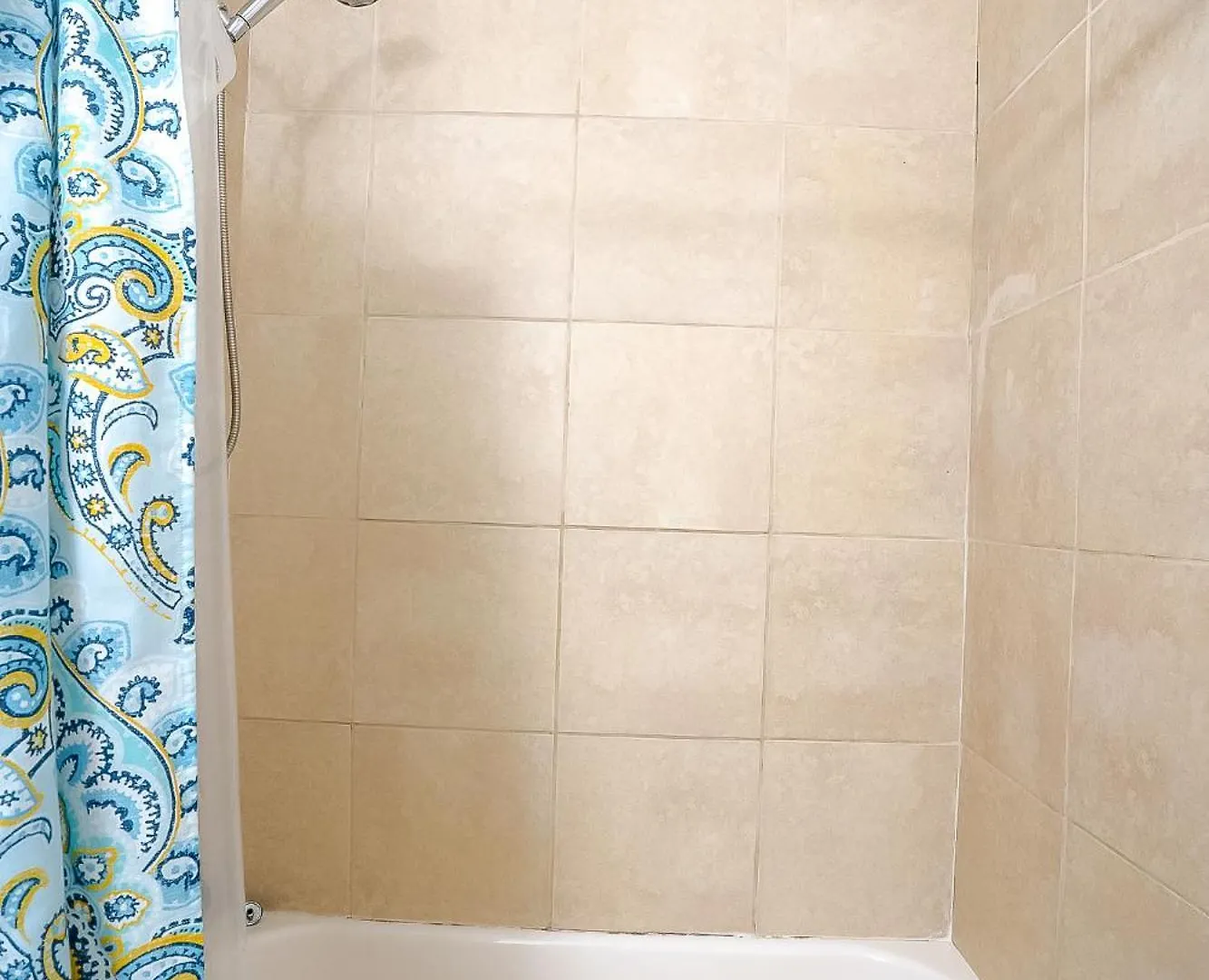Homestay Private #3 Parking Tv Cable Tv, Wifi Centrally Located *