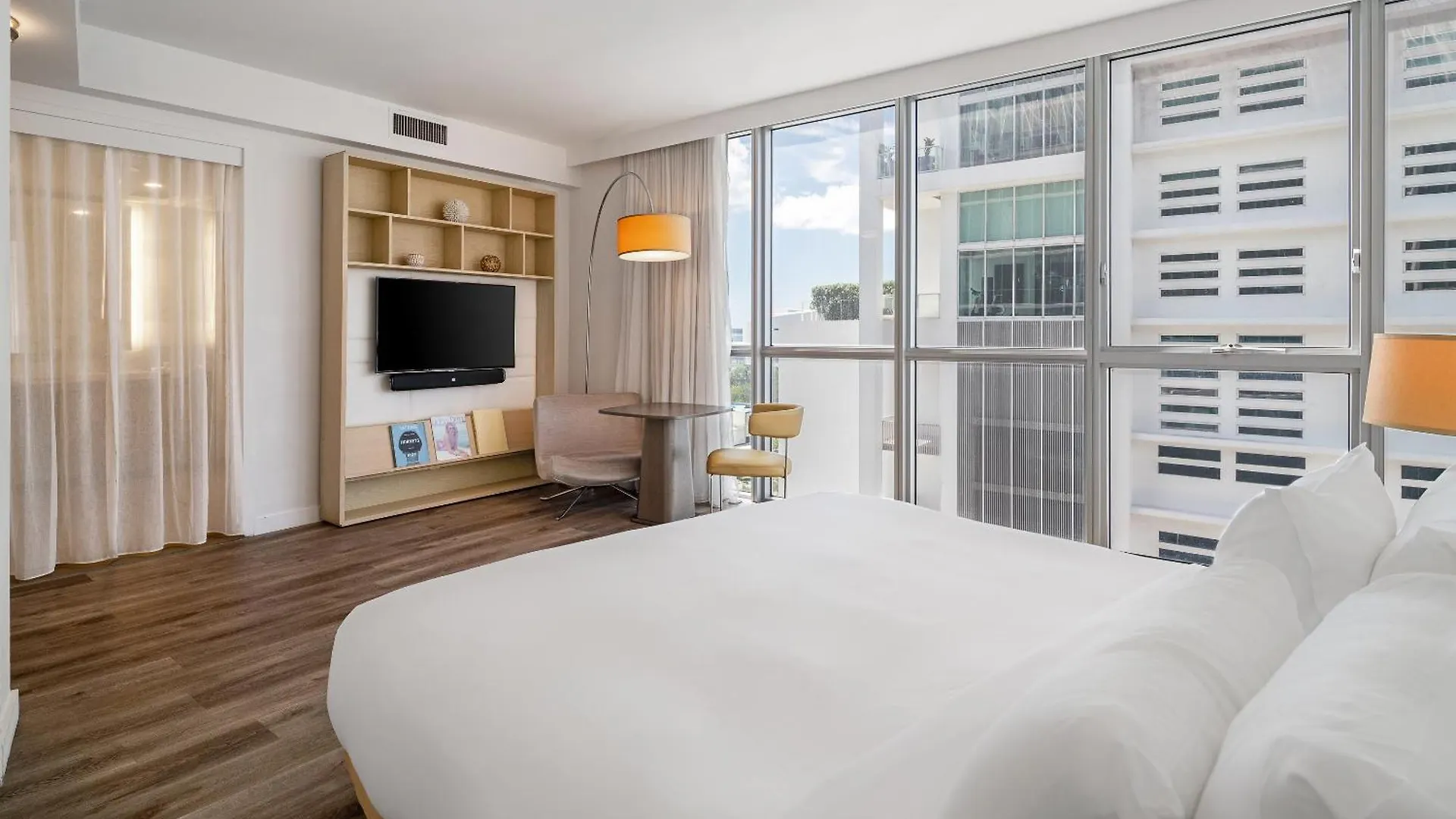 The Grayson Downtown Hotel 4*