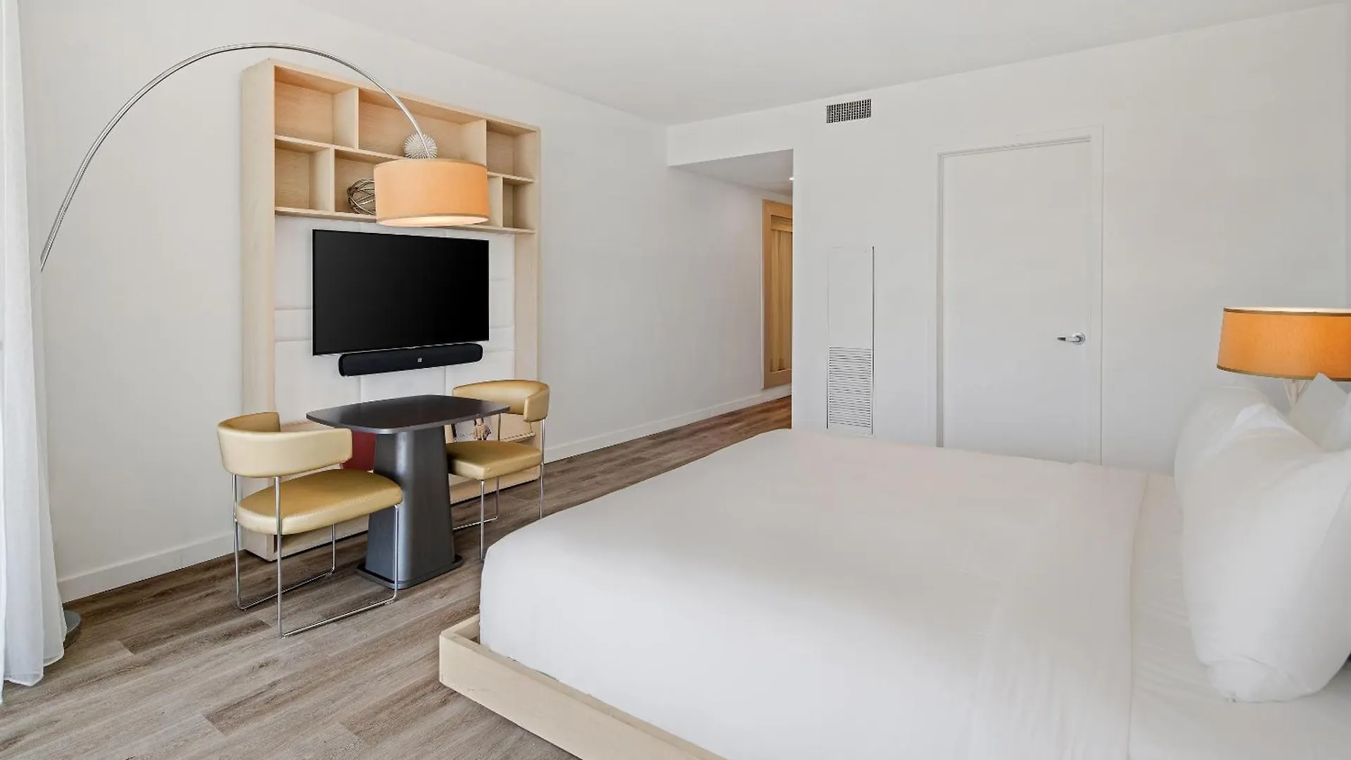 The Grayson Downtown 4*