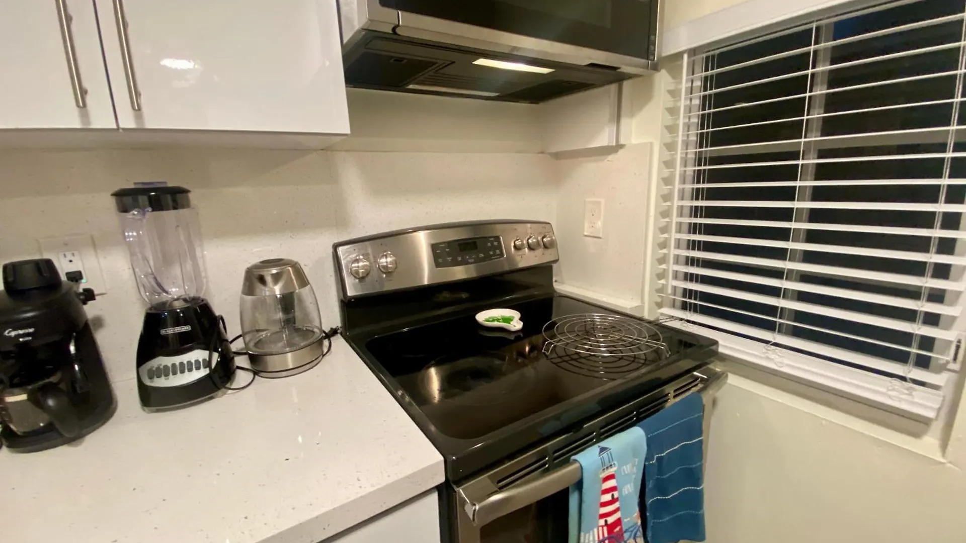 Private At Centrally Located With Free Parking Homestay Miami