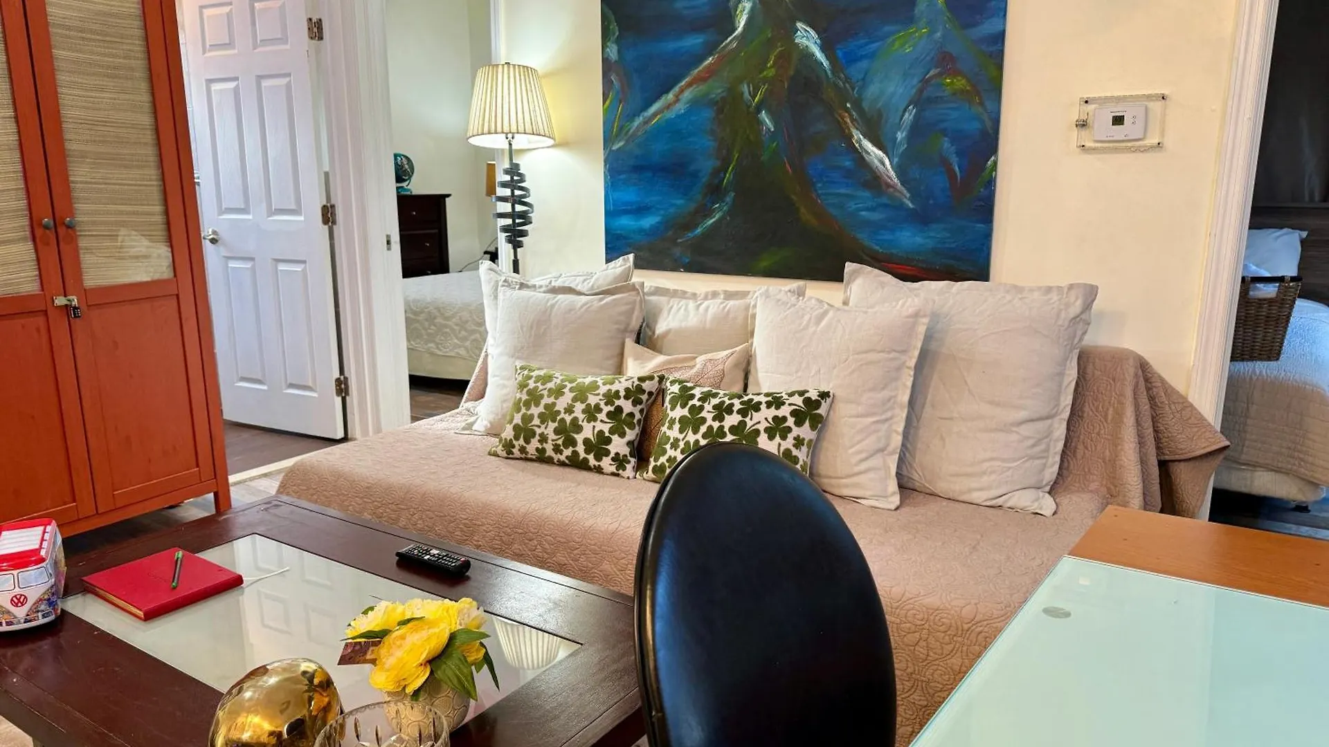 Private At Centrally Located With Free Parking Homestay Miami
