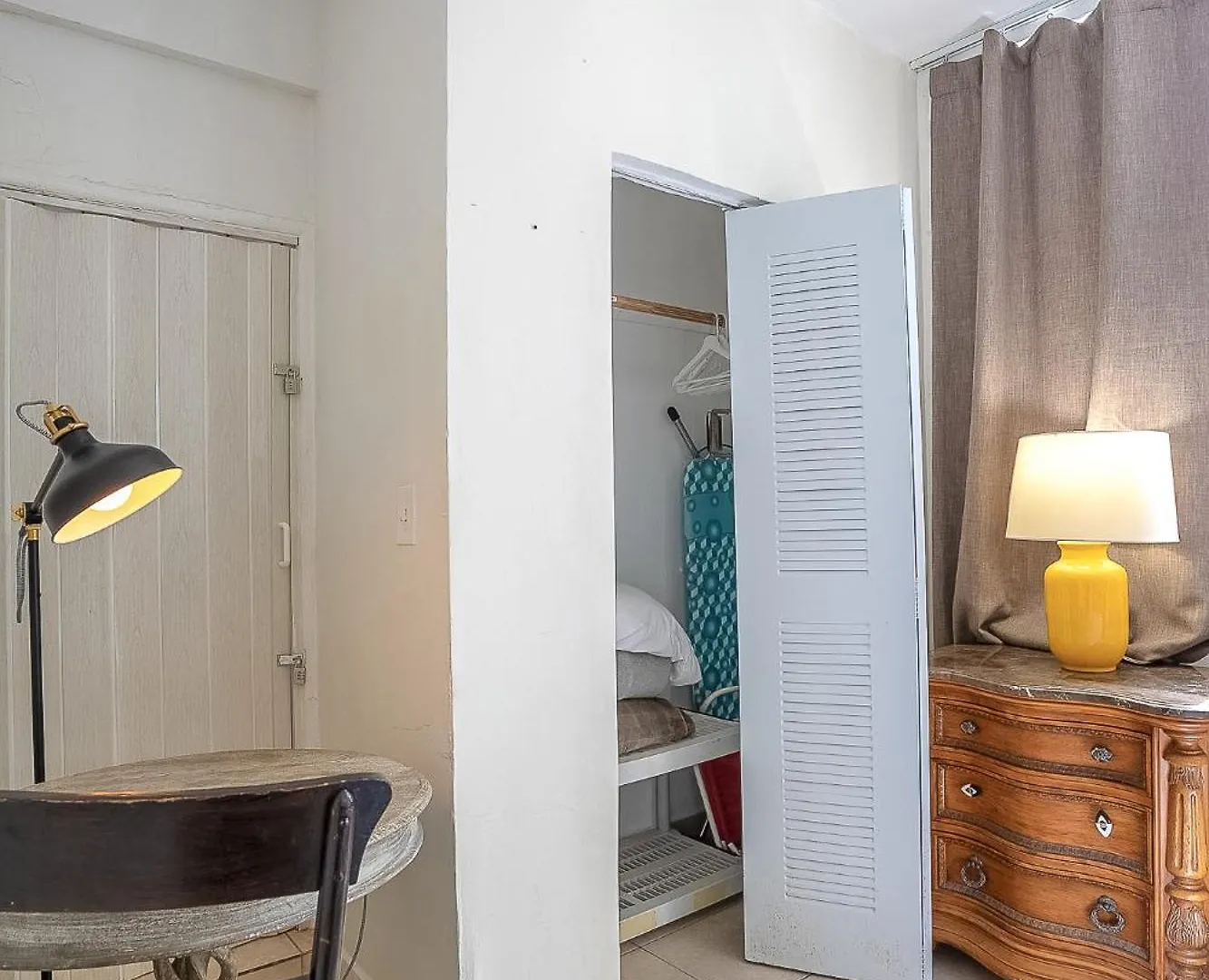 Private At Miami, Buena Vista With Parking Homestay