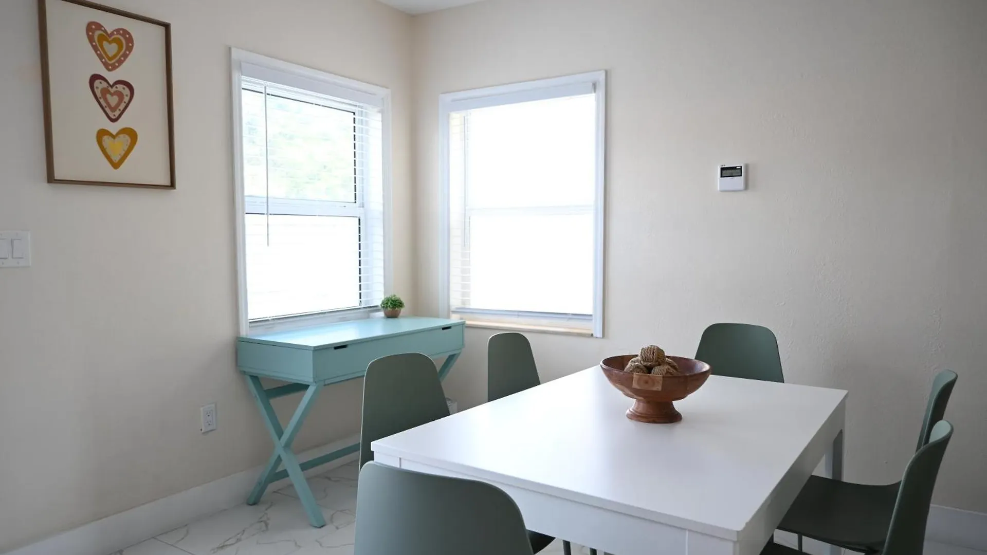 Apartamento Getaway In Little Havana Near Airport, Wynwood, Calle 8 Brickell, Coral Gables And , Fenced Parking