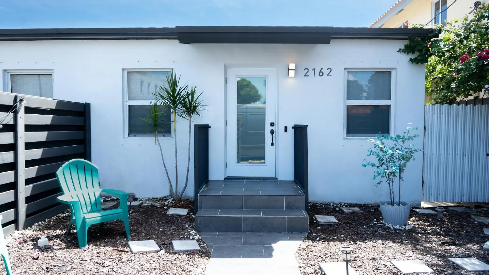 Cozy Airport, Kingbed, Fenced Parking - Little Havana Near Airport, Wynwood, Calle 8 Brickell, Coral Gables And Apartment Miami