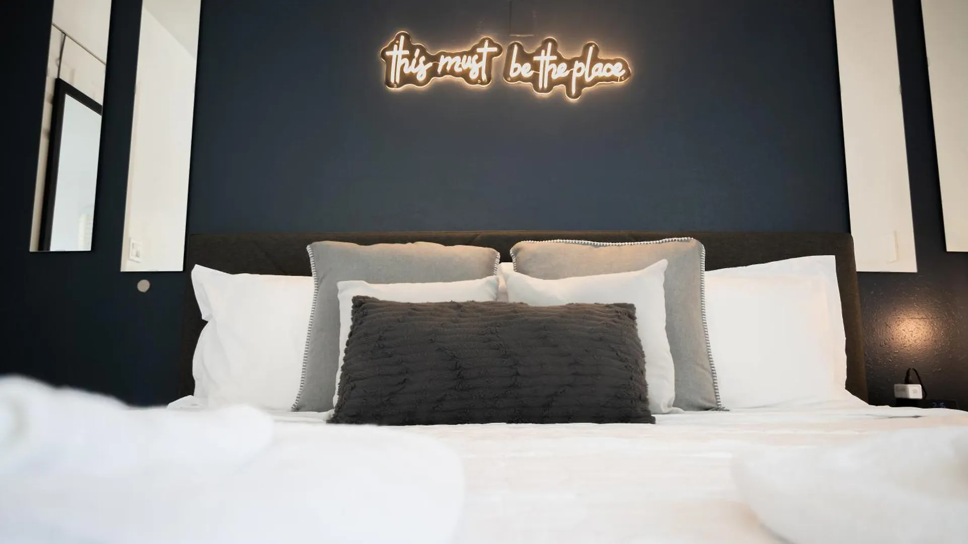 Cozy Airport, Kingbed, Fenced Parking - Little Havana Near Airport, Wynwood, Calle 8 Brickell, Coral Gables And Apartment *