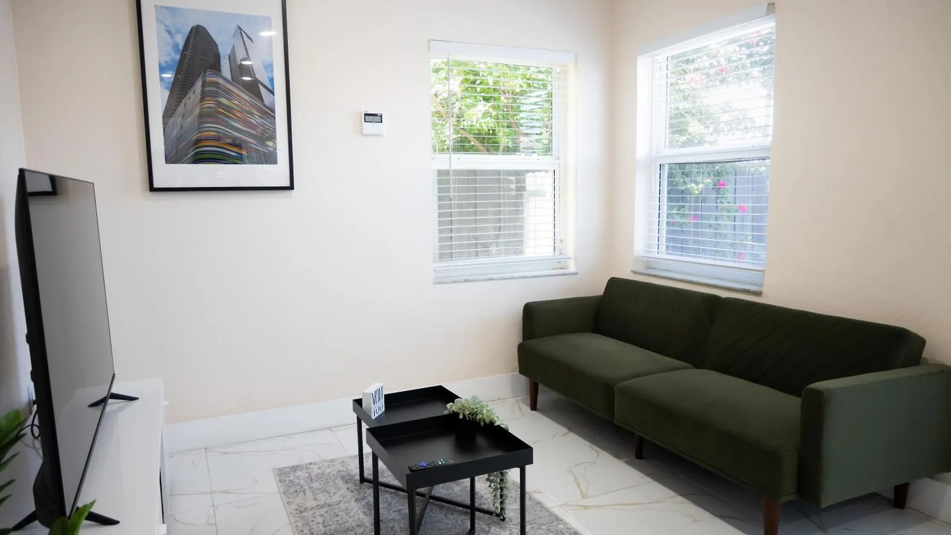 Cozy Airport, Kingbed, Fenced Parking - Little Havana Near Airport, Wynwood, Calle 8 Brickell, Coral Gables And Appartement *