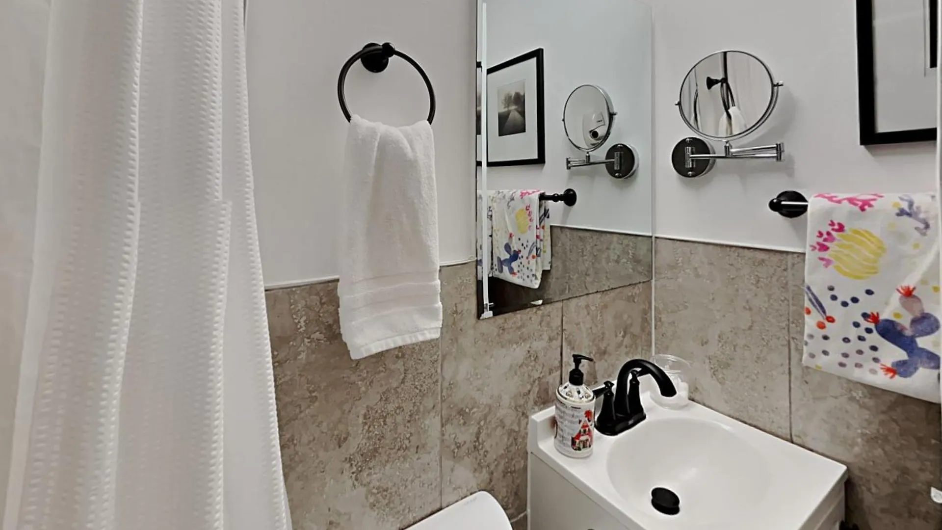 Private At Centrally Located With Free Parking *