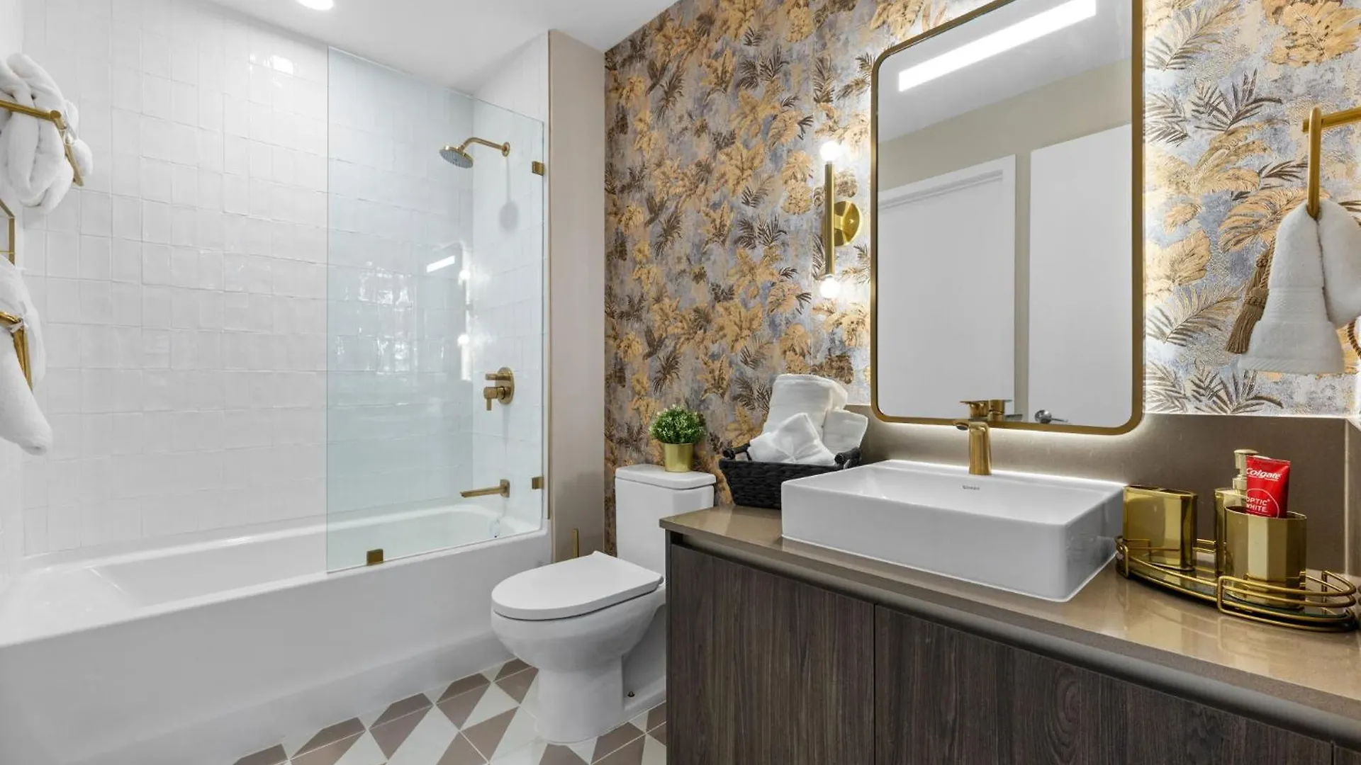 Ph 5107 Fl 1 Bedroom Lux Ocean View In Downtown