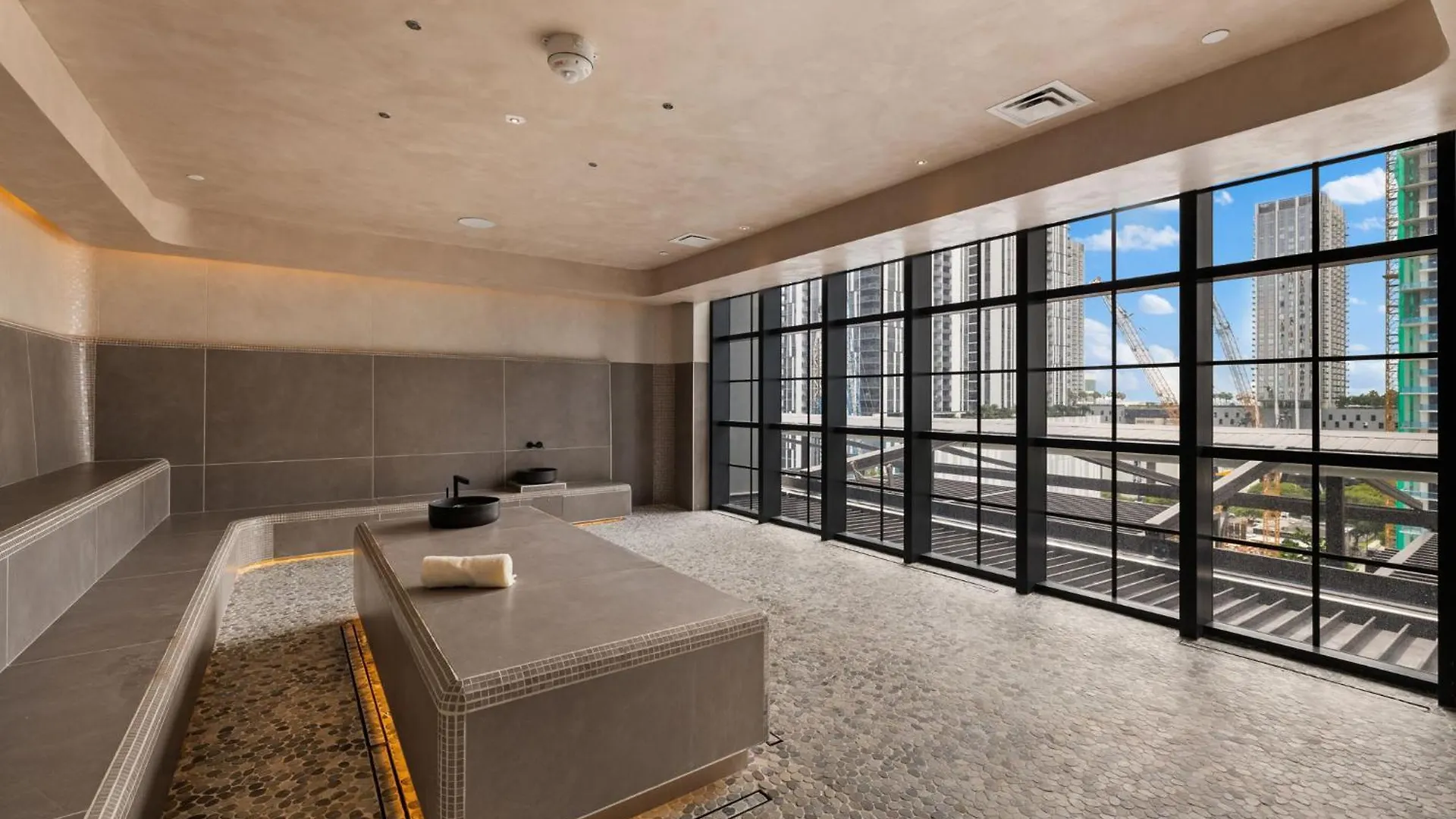 Ph 5107 Fl 1 Bedroom Lux Ocean View In Downtown Miami