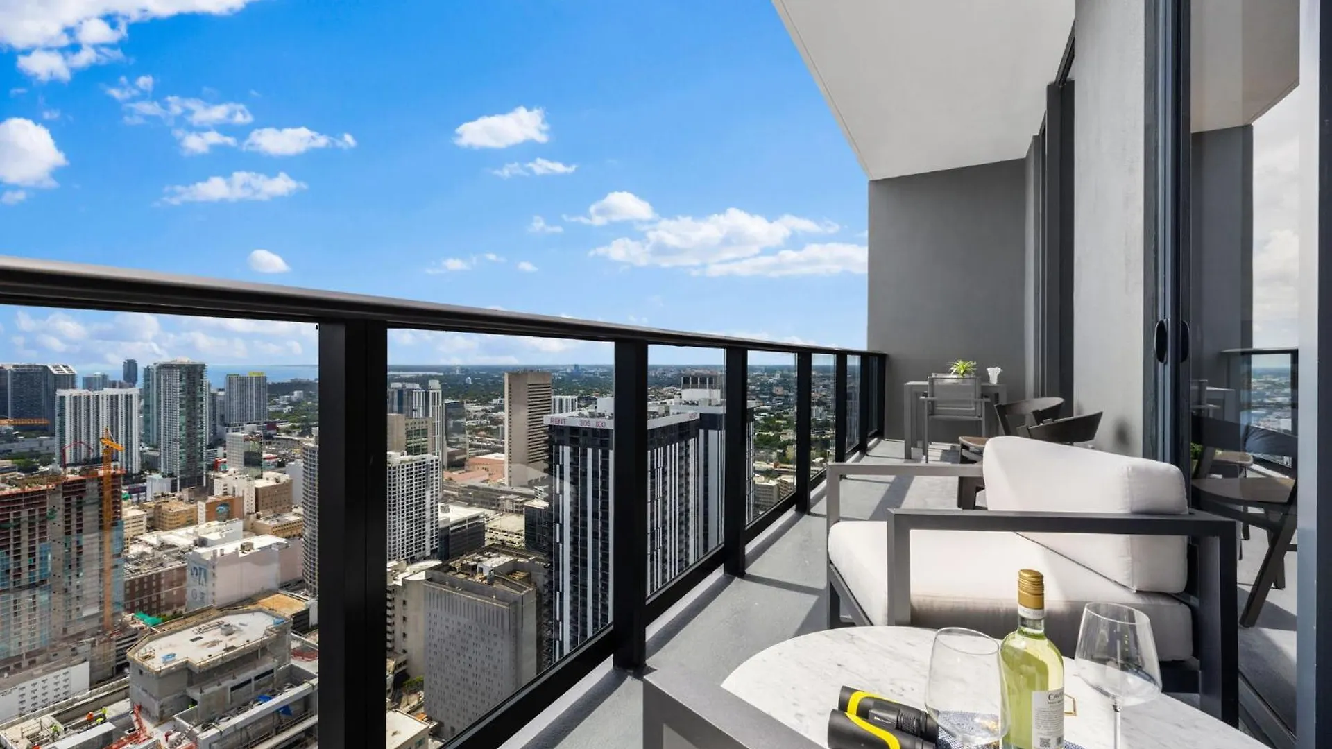 Ph 5107 Fl 1 Bedroom Lux Ocean View In Downtown *